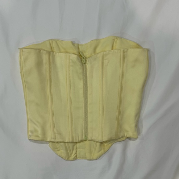 House of CB; XS corset top; it’s more of a paler yellow; worn once - Picture 5 of 5